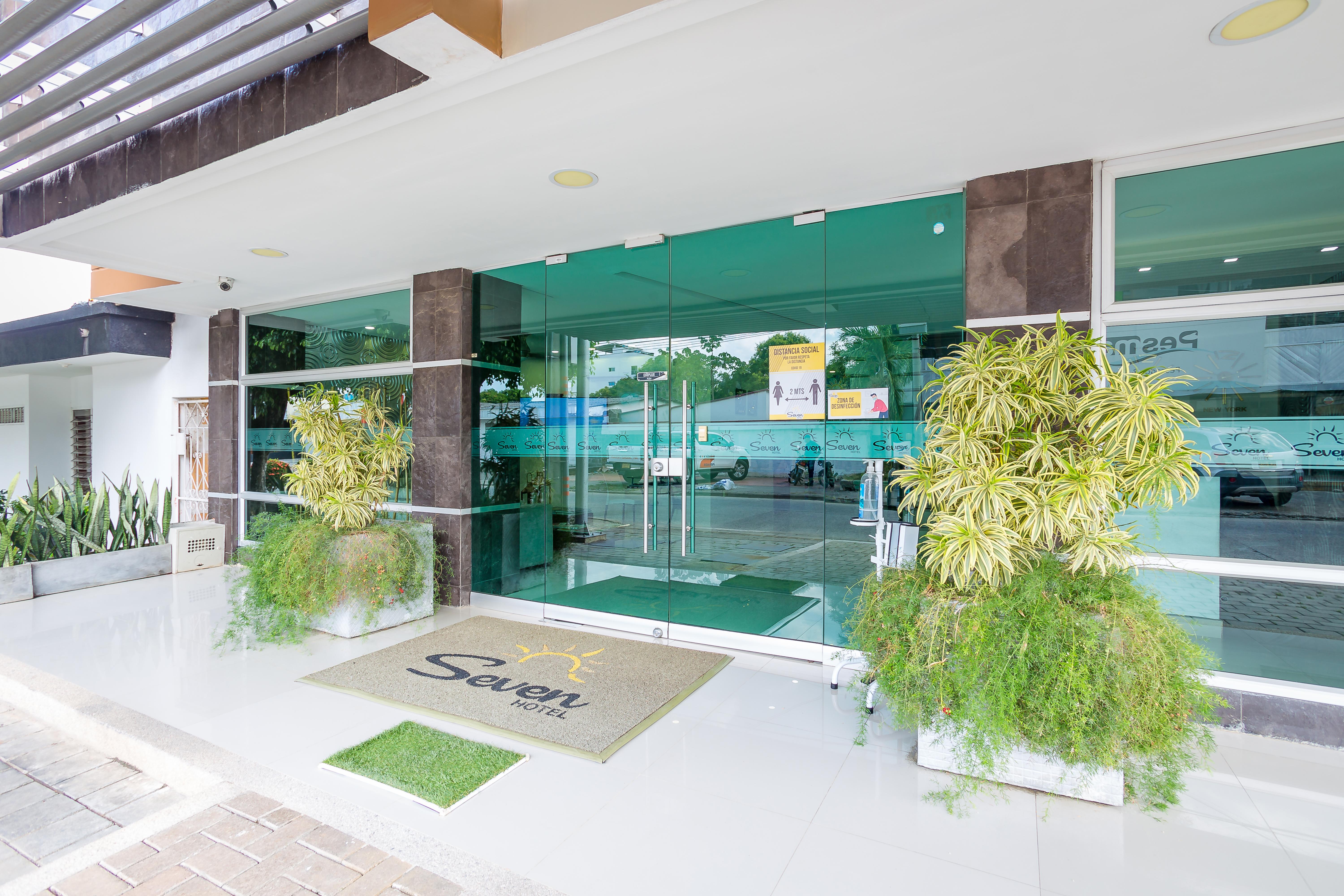 Hotel Seven Montería Exteriör bild